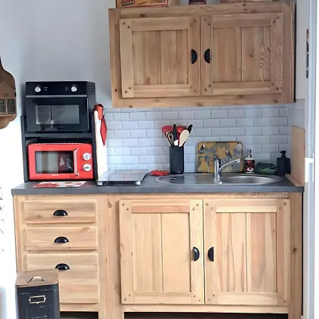 Comme A La Maison * デュシー・レ・シェリス