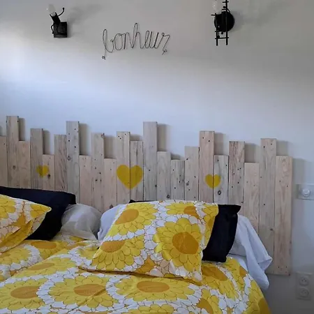 Comme A La Maison * デュシー・レ・シェリス