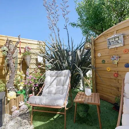 Ferienhaus Comme A La Maison Ducey-Les Cheris